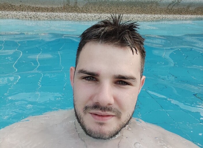 Homme cherche rencontre amicale