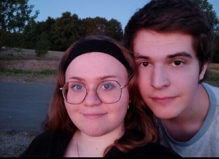 Jeune couple de 18/19 ans 🌼