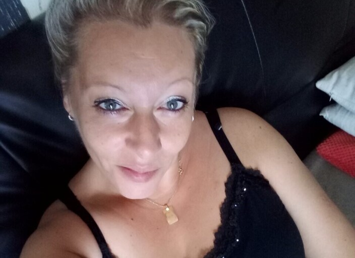 Recherche femme bi