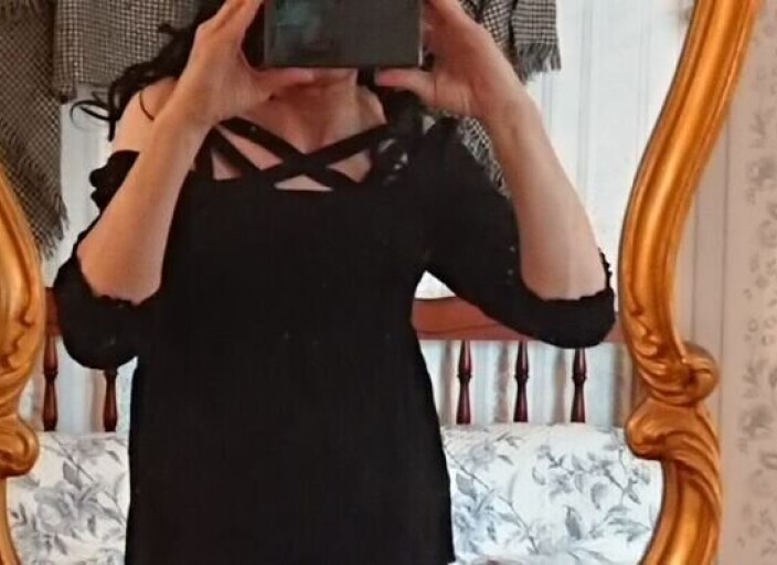 Trans dominatrice soft  49 ans 1m74 cherche soumis.