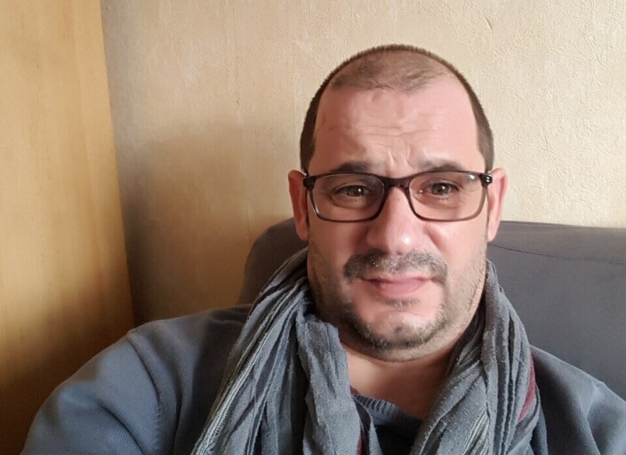 Recherche une relation sympathique dans le Rhône