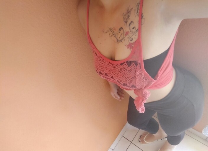 Recherche femme bi pour couple