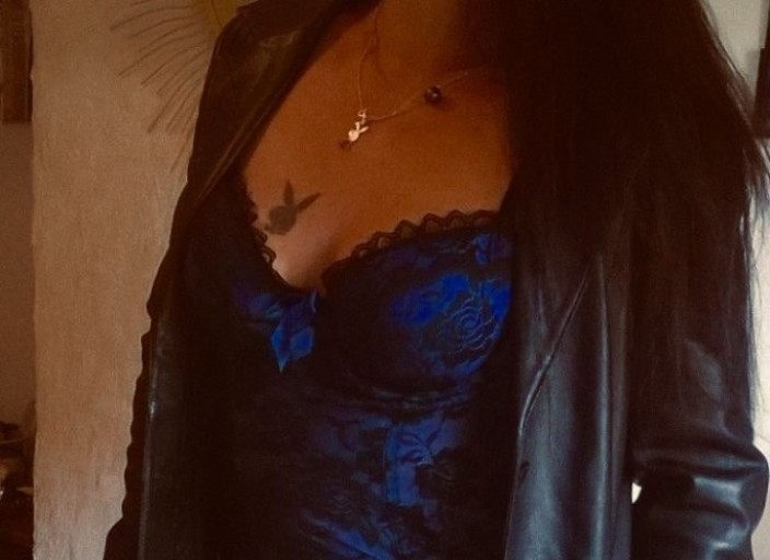 Couple femme bi cherche coquine