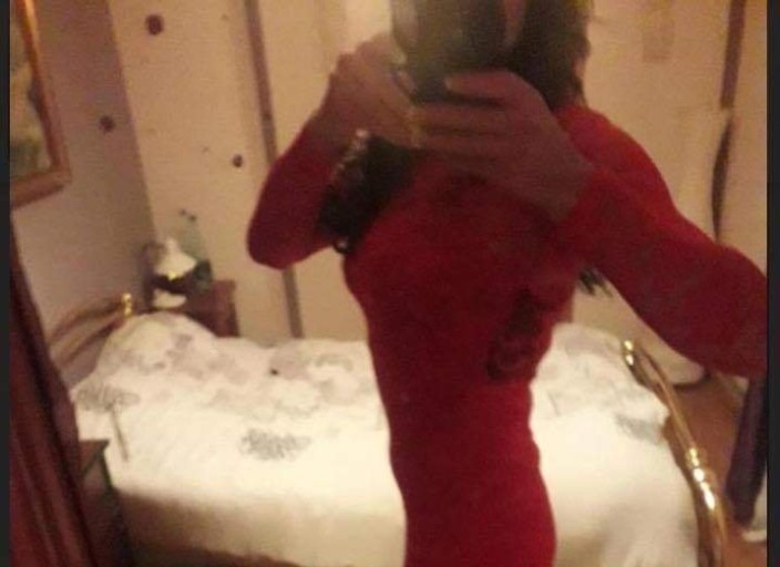 Travesti passive cherche une amie