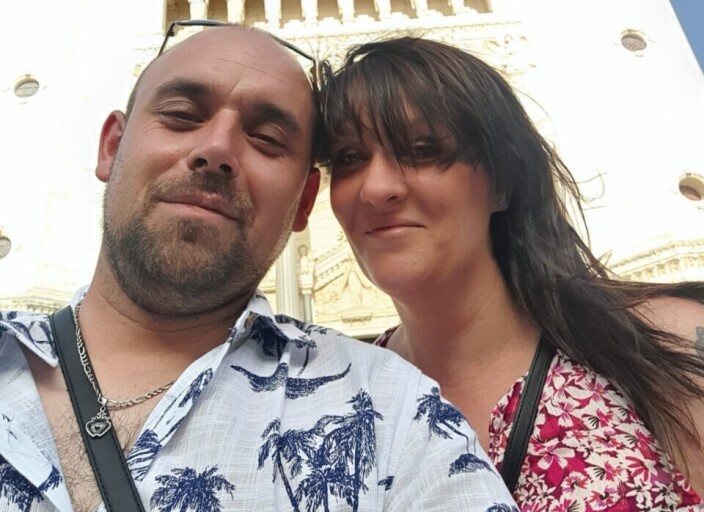 Couple Marié recherche femme pour un peu de pimen.