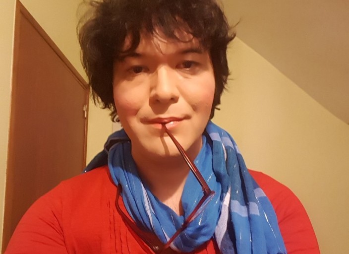 Jeune trans cherche mec sympa ou copine pour écha.