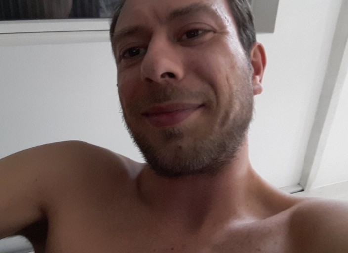 Homme cherche femme ou couple pour plaisirs partag.