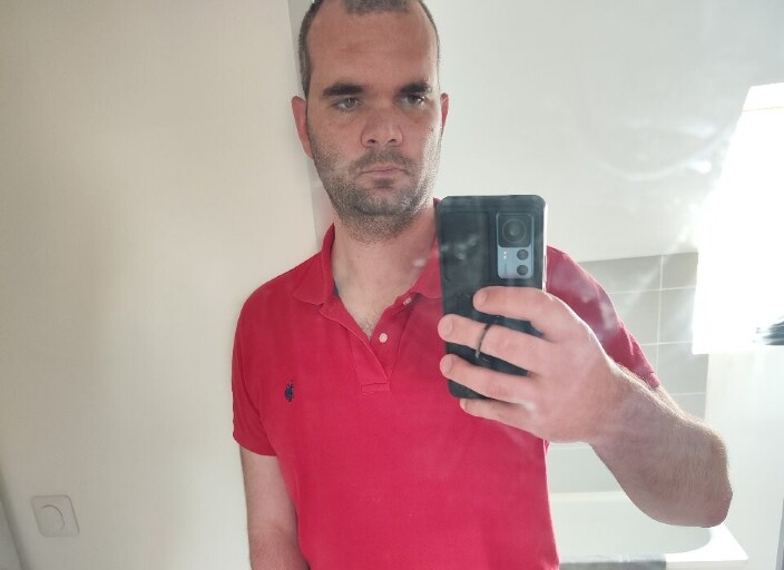 Recherche femme ou couple