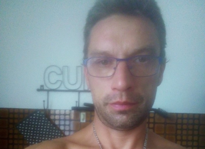 Recherche trans transexuel travesti